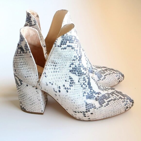 Steve Madden Cream & Grey Snakeskin Almond Toe Block Heel Ankle Boots, Booties - Picture 2 of 15